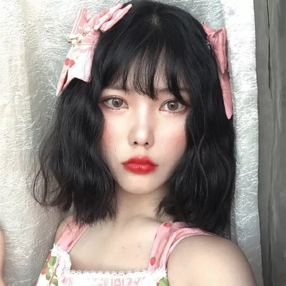 Curly Black Wig  Shoulder length Medium Short  main image 6